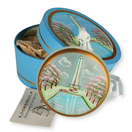 Washington Memorial Disc Glass Ornament in Chip Box