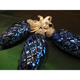 Pinecone Cluster of Blue