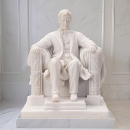 Abraham Lincoln Figurine