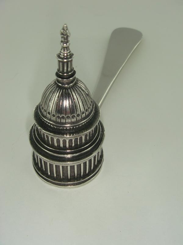 Captiol Snuffer