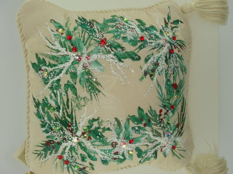 Sarabella Holly Wreath Pillow 