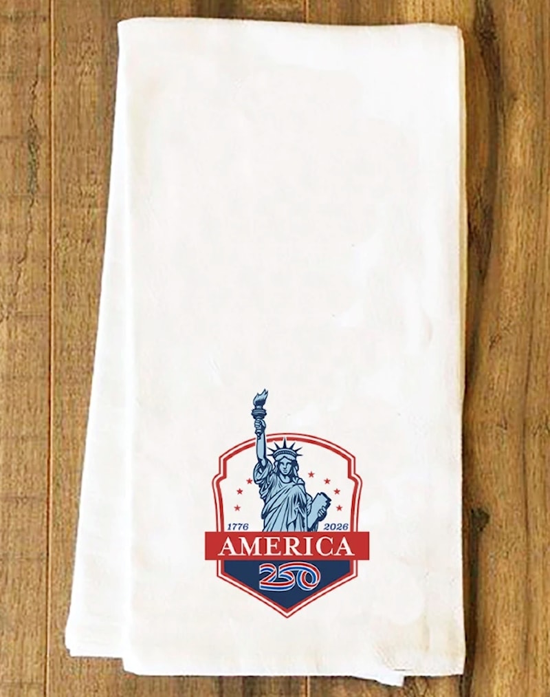 America250™ Statue of Liberty Tea Towel