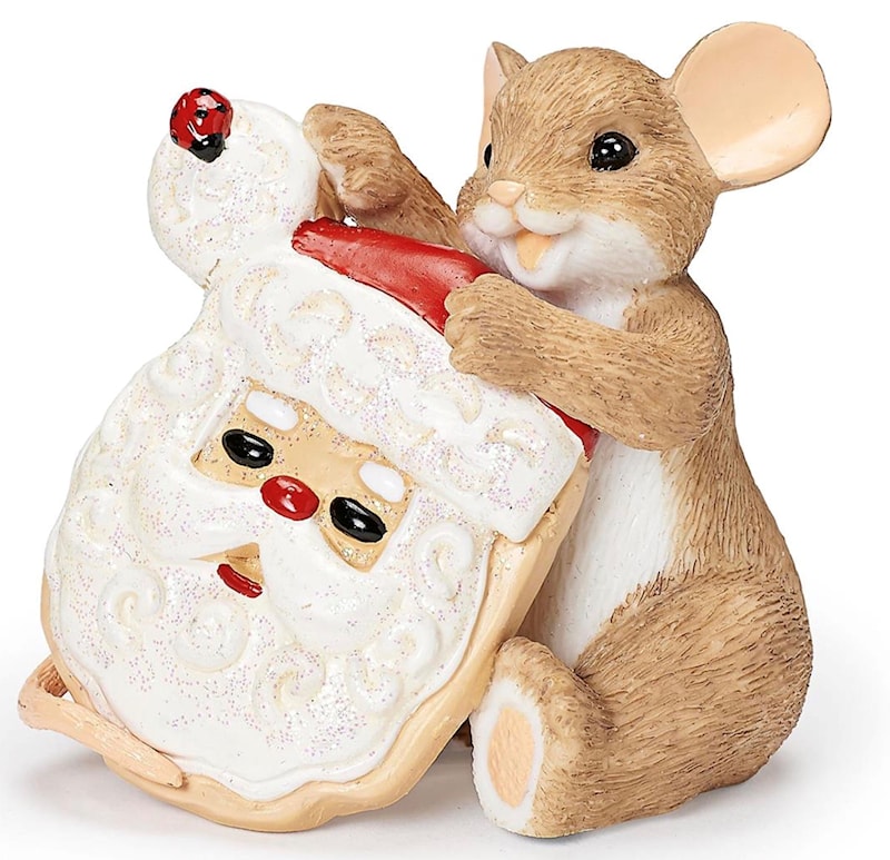 Mouse with Cookie Charming Tails Figurine