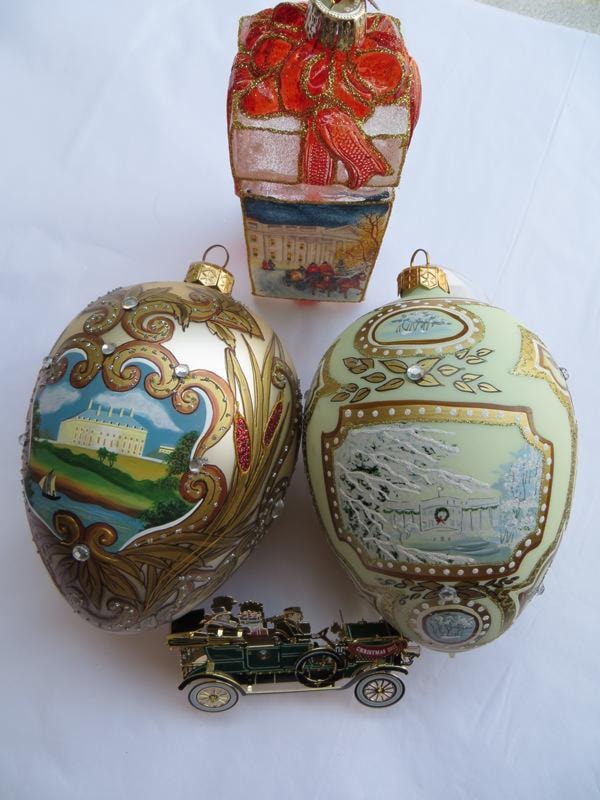 Set of 4: Road to the White House Eggs, Gift and 2012 Ornaments