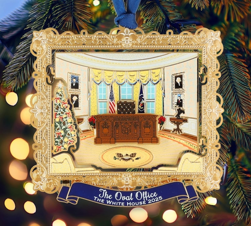 2025 White House Heritage Collection Ornament - The Oval Office, finished in 24k gold