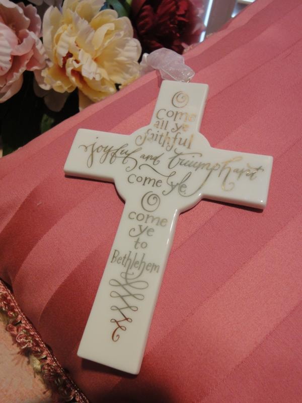 Come All Ye Faithful Cross Ornt